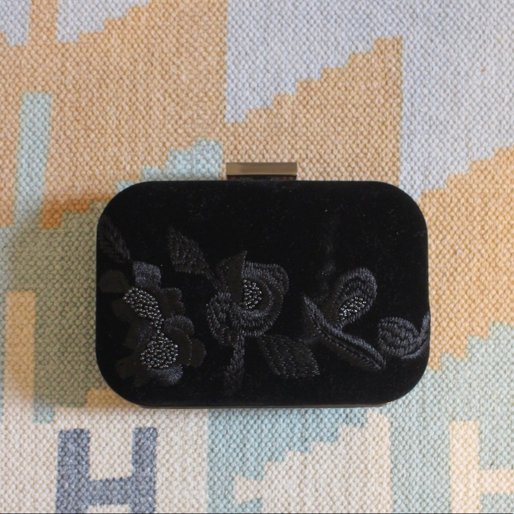 NWT Vince Camuto Velvet Embroidered Clutch